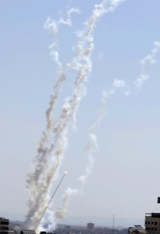 Hamas continues rocket strikes from Gaza towards Gaza Strip envelope