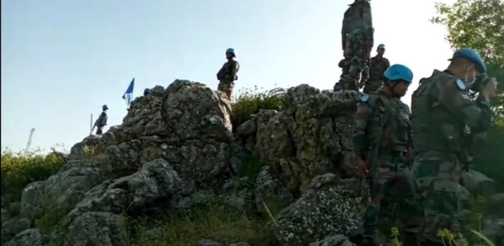 Shoeib: In location of incident, @Lebarmyofficial, @UNIFIL_ troops deployed in the area, opposite Israeli army deployment on other side of the border