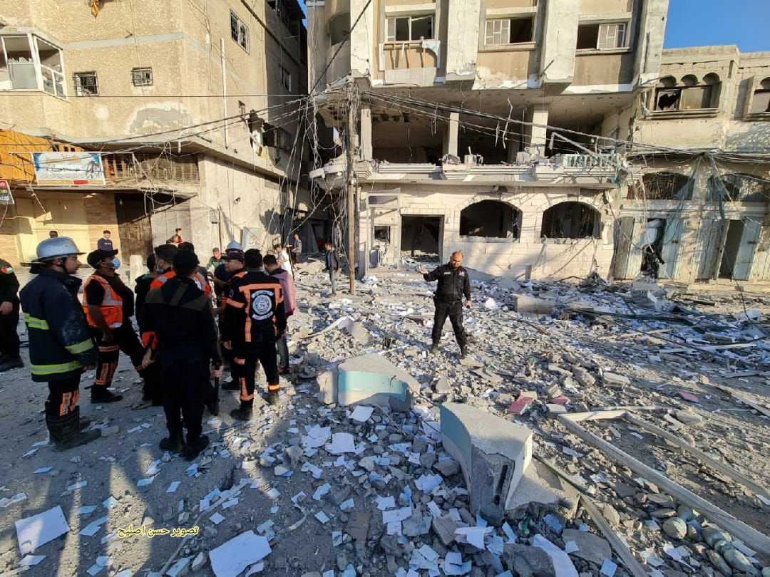 استهداف مقر البنك الوطني بمحافظة خانيونس صباح العيد   ينتقل لمرحلة جديدة من الاستهداف والتصعيد العسكري  