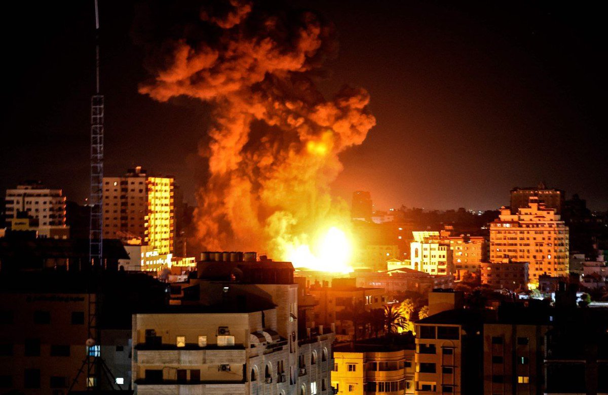 Images of airstrikes on Gaza City 