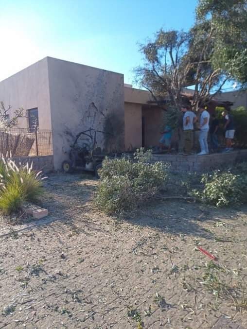 A missile fell on a building in Zikim