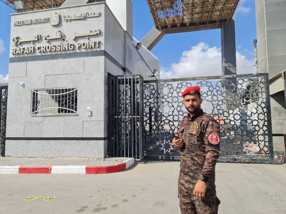 Rafah crossing closed in both directions by Egyptian authorities starting today. The closure is likely due to the rioting at the security fence Saturday that resulted in the shooting of an Israeli border officer