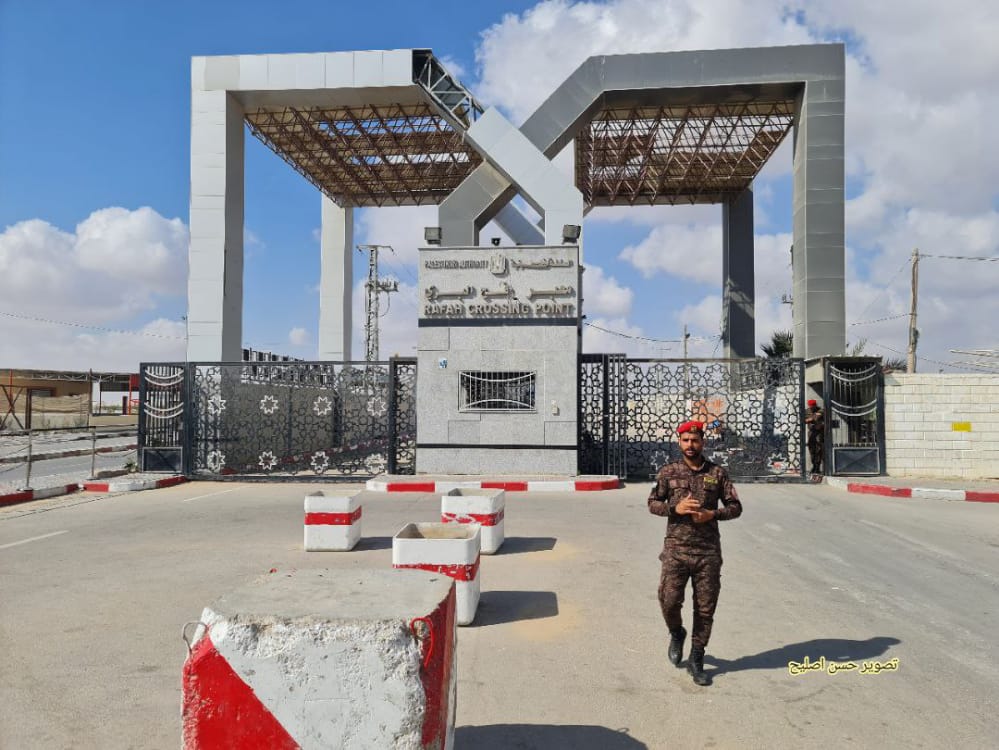 Rafah crossing closed in both directions by Egyptian authorities starting today. The closure is likely due to the rioting at the security fence Saturday that resulted in the shooting of an Israeli border officer