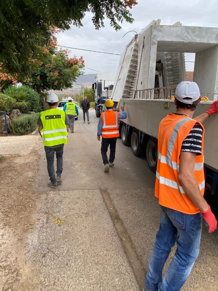 Defense Ministry engineering department began this morning to construct bomb shelters for homes in the town of Yuval near the Lebanese border, marking the beginning of a plan to provide private bomb shelters for residents of northern Israel, as many are not equipped