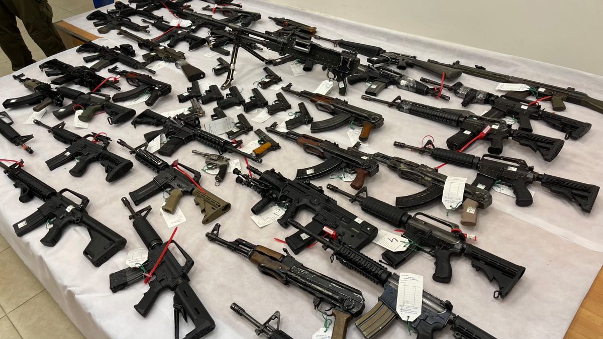 In one of the largest weapons busts in Israel's history, 64 suspected gun dealers from 25 towns were arrested at dawn by police. An undercover agent operating for a year incriminated in total at least 78 suspects. Dozens of weapons confiscated