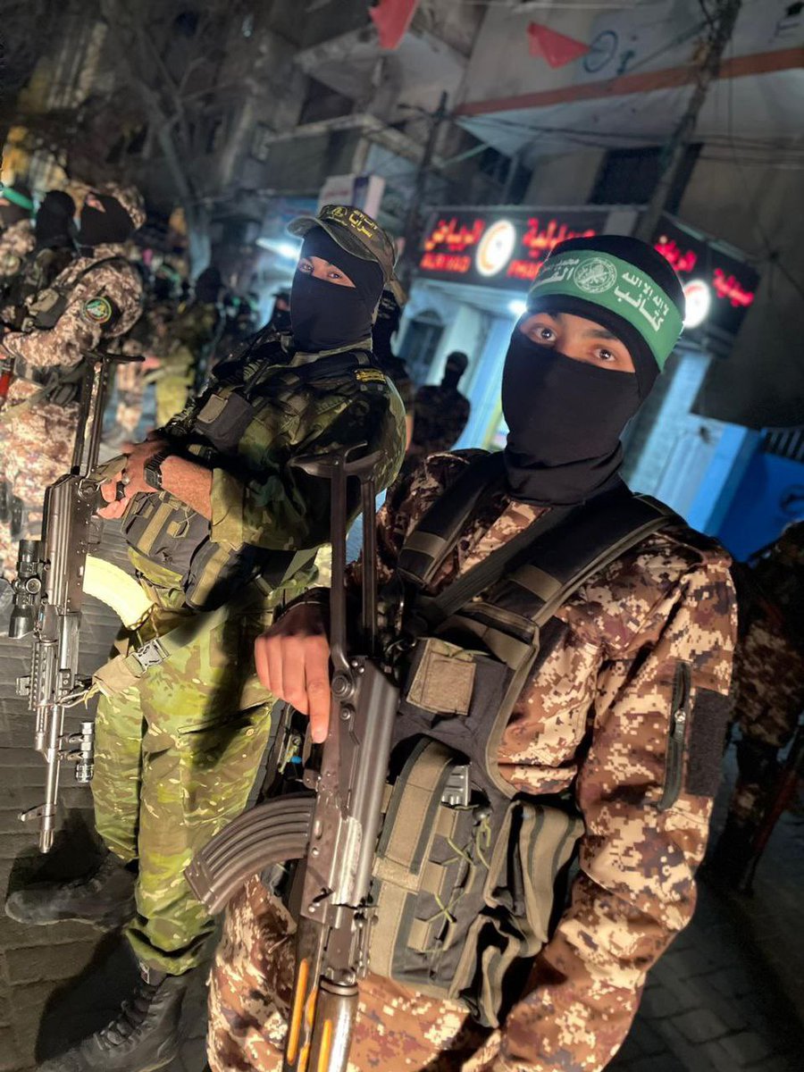 Members of Hamas Al-Qassam and PIJ Saraya Al-Quds Northern Brigades in Gaza on joint deployment this evening as focus turns to tomorrow. Factions have issued warnings against any Israeli actions at Al-Aqsa along with the continued warnings against the West Bank