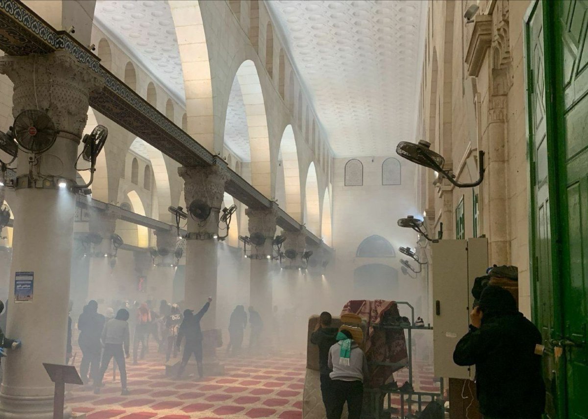 Egypt condemns the storming of Al Aqsa mosque, by Israeli forces who fired bullets, sound grenades, and tear gas at Palestinians, injuring and arresting hundreds. The Foreign Ministry stressed the need to protect freedom of worship, in Al Aqsa Mosque
