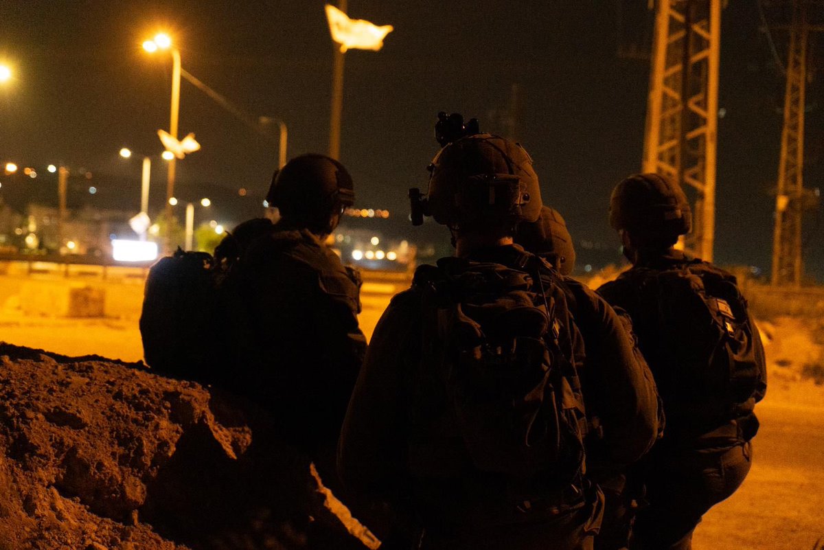 Israel Defense Forces:Following the recent rise in terrorist activity, the Israeli army and Israeli security forces conducted joint counterterrorism activities in Judea and Samaria overnight. 11 terror suspects were apprehended.  Our soldiers will continue to defend Israelis from the threat of terrorism