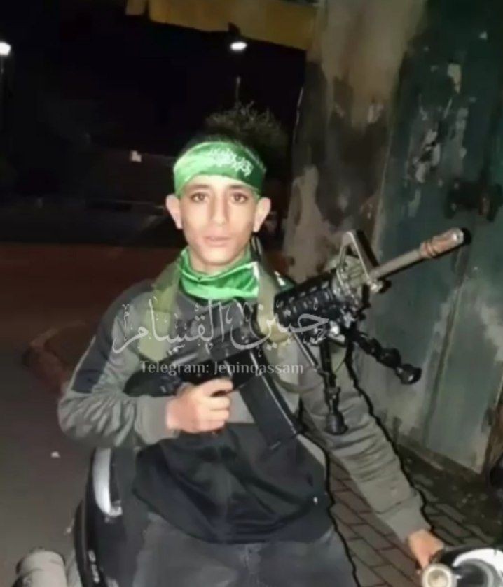 A 17-year-old Palestinian was killed and an 18-year-old was critically hurt during clashes with Israeli army troops in Jenin. Palestinian media identify the dead teen as Amjad al-Fayyed. He is seen in some photos with a Hamas headband, others with a gold one associated with Islamic Jihad