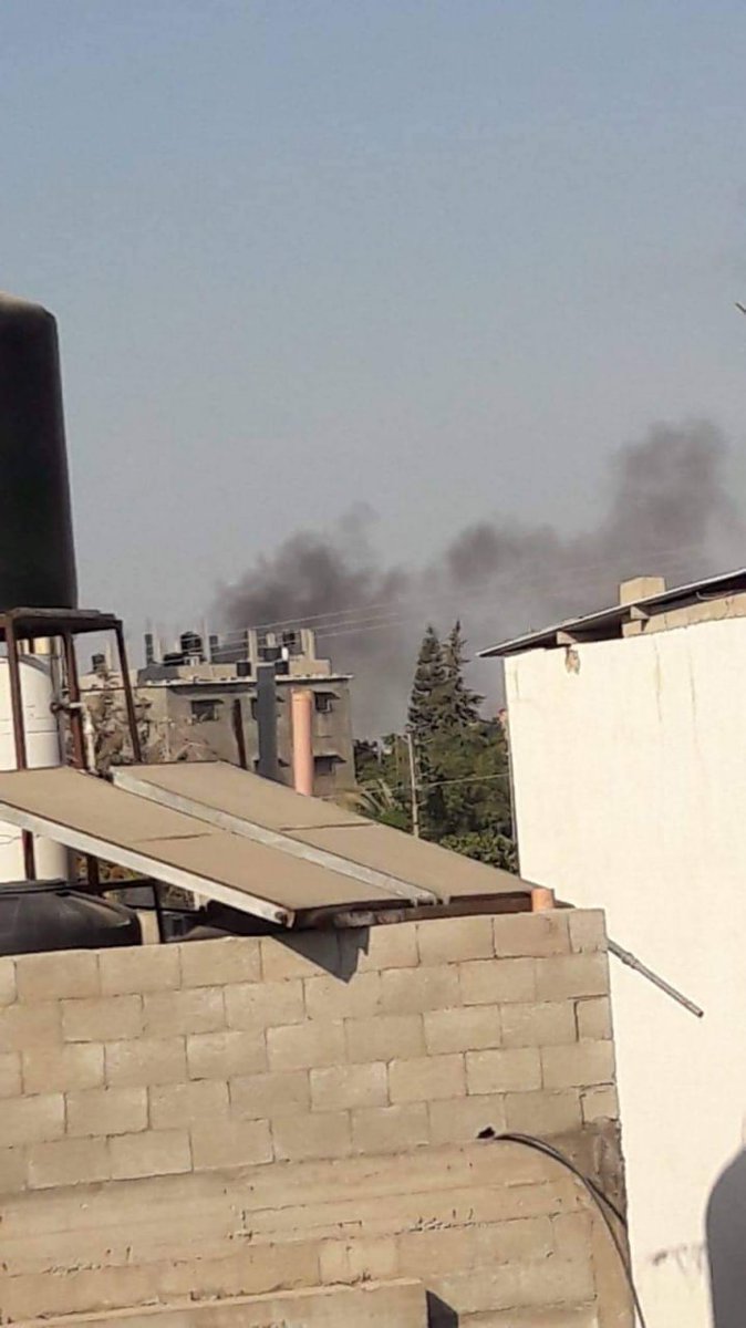Warplanes bombed a house for the Abu Al-Aish family near the Education Roundabout in Beit Lahia in the northern Gaza Strip