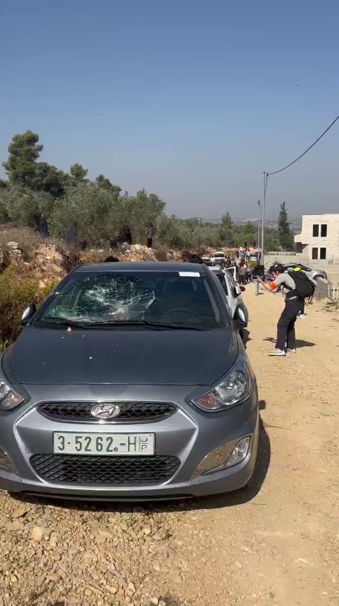 A group of Israeli settlers vandalized several vehicles belonging to Palestinians and peace activists at Jibya village N Ramallah City
