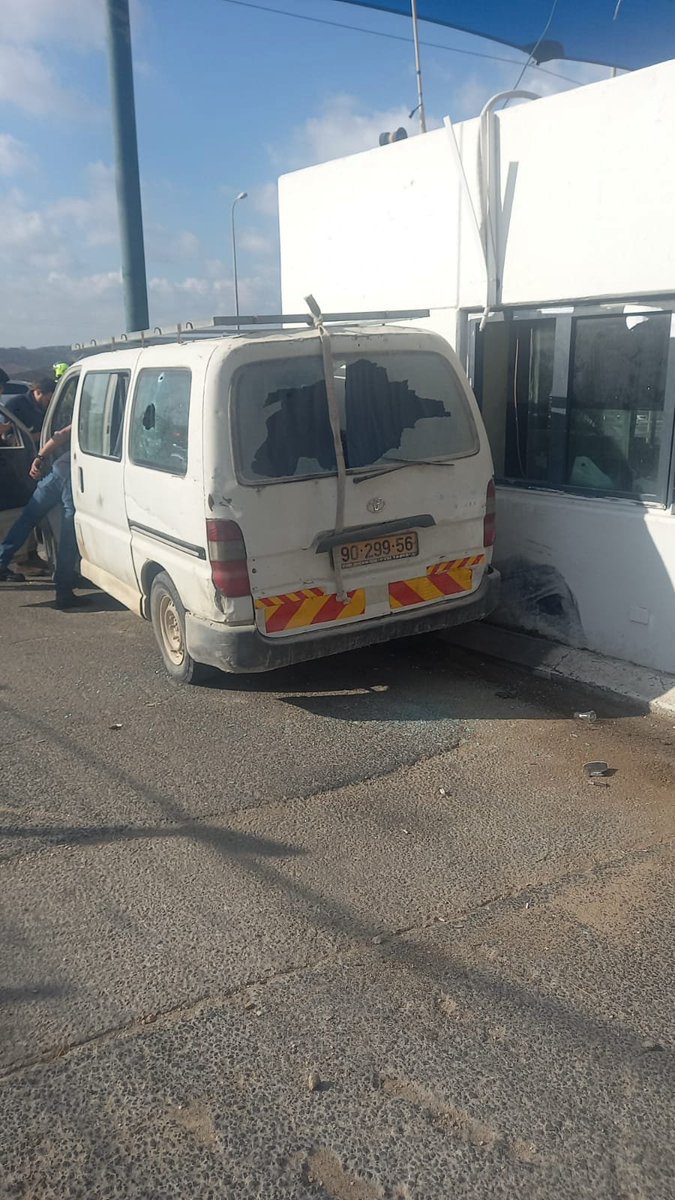 An Israeli army officer is seriously hurt after a Palestinian driver rammed his car into him at the Bell checkpoint near Modi'in, and then tried to attack him with an axe. Attacker shot dead