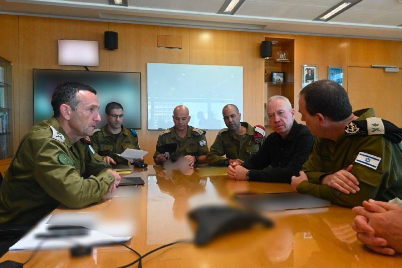 Defense Minister Gallant following an assessment with Israeli army chief Halevi and other senior officers: In the past few hours we dealt a heavy blow to the terror organizations in Jenin and managed to write down impressive operational achievements.  