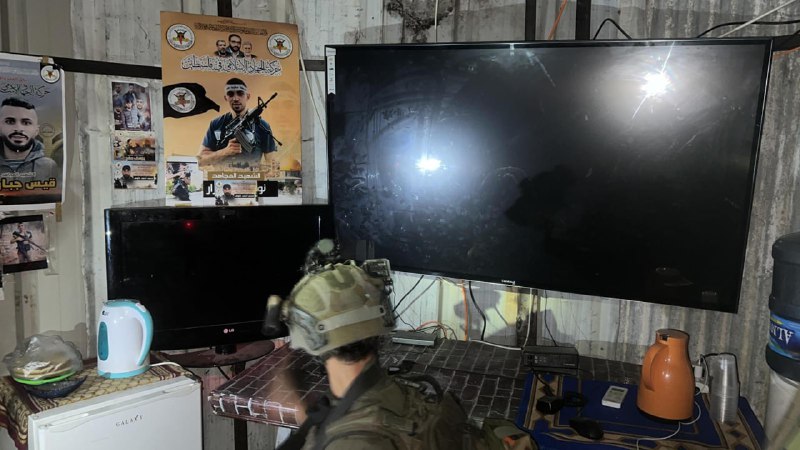 Israeli army says troops demolished two Palestinian war rooms and a hole used to store explosives in the Jenin refugee camp overnight.  