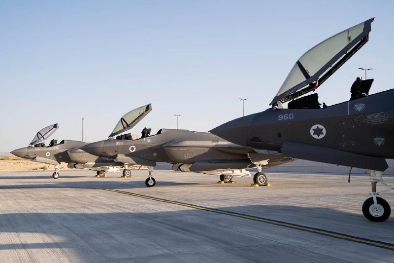 Three more F-35i jets landed at the Nevatim Airbase yesterday, bringing the IAF's fleet to 39.  