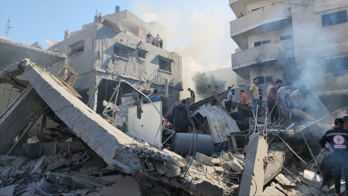 Israeli planes bombed a house in Gaza