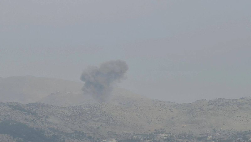 Reports of an Israeli army strike in Kafrchouba in southern Lebanon