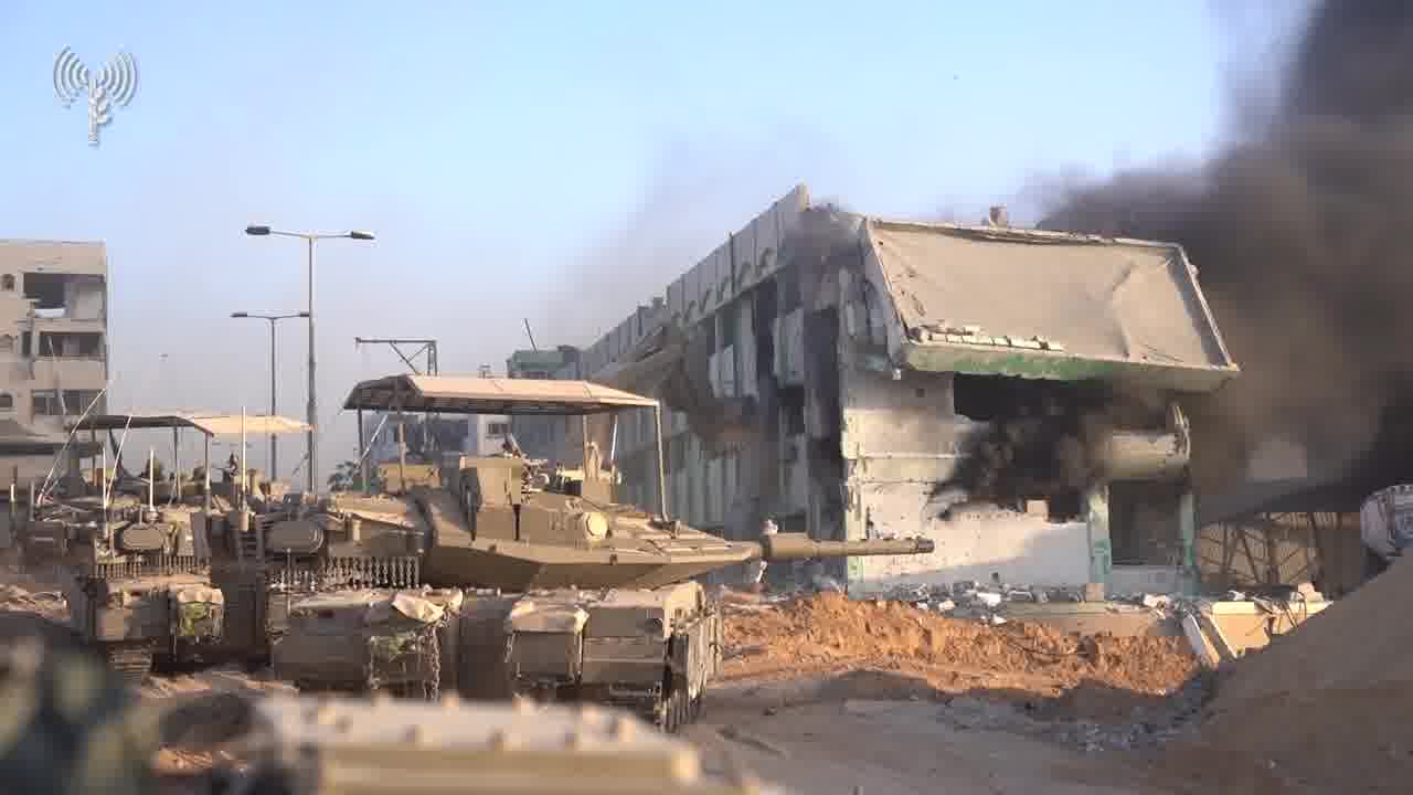 IDF says troops have captured key Hamas outposts in Gaza City today, killing some 150 terror operatives in the process. The military says that in recent days, its 401st Brigade led an assault on the so-called Bader outpost — the main outpost of Hamas’s Al-Shati Refugee Camp Battalion — located adjacent to civilian homes near the refugee camp. It says that during the raid on the Bader post, troops destroyed military headquarters and rocket launching sites
