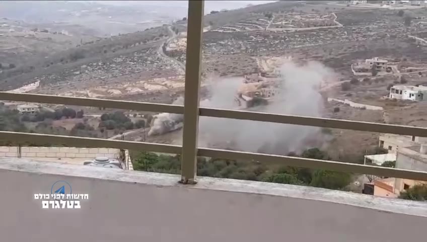 Israeli army artillery fire towards Markaba, Meis Al Jabel, Tayr Harfa, Labbouneh, Blida, Houlla 