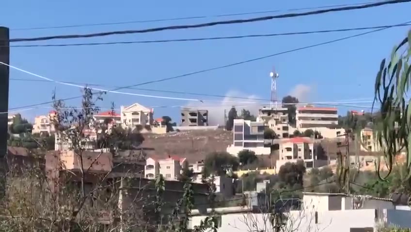 Renewed Israeli army artillery and air strikes in Naqoura, Labbouneh, Mhaibib, Meis Al Jabel  