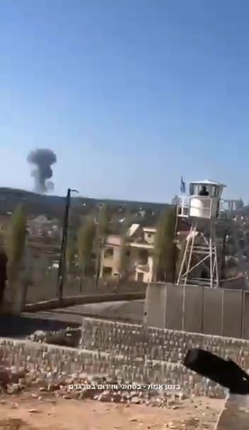 Israeli army strikes in Ayta Ash Shab   