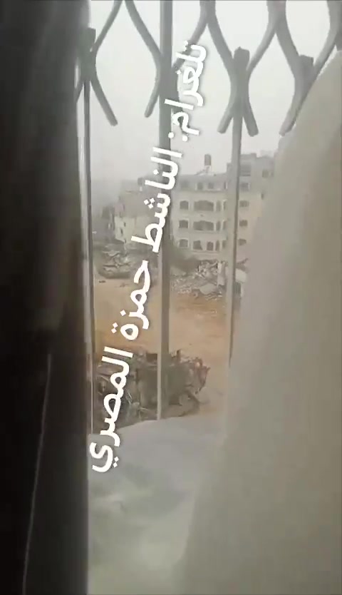 The Israelis move to complete their encirclement of Jabaliya and also begin to encircle Shajaiya. In this footage we can see Israeli tanks moving south from Al Rabat Mosque to encircle the Hertani school in northern Jabaliya
