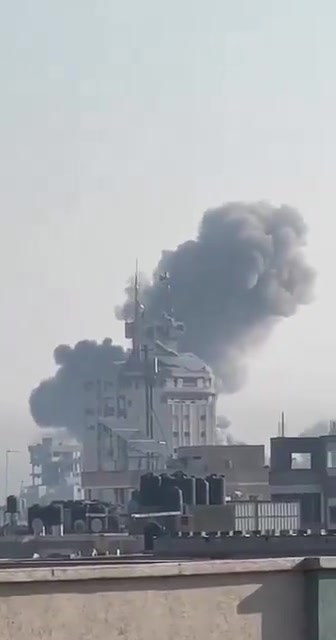 An aircraft launched a raid in the center of Khan Yunis, and smoke rose from the place