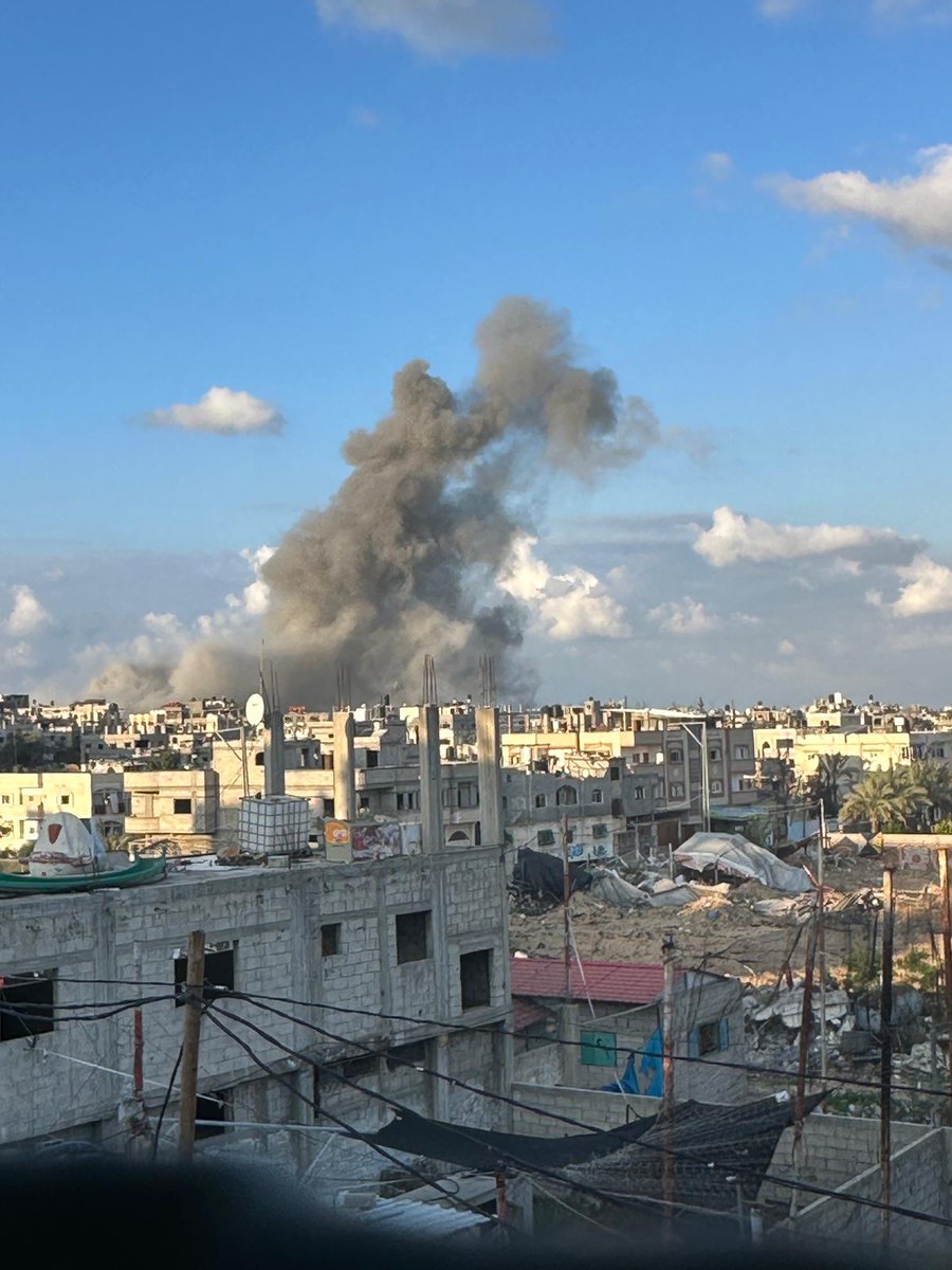 Planes bombed a house in the center of Beit Lahia, north of the Gaza Strip