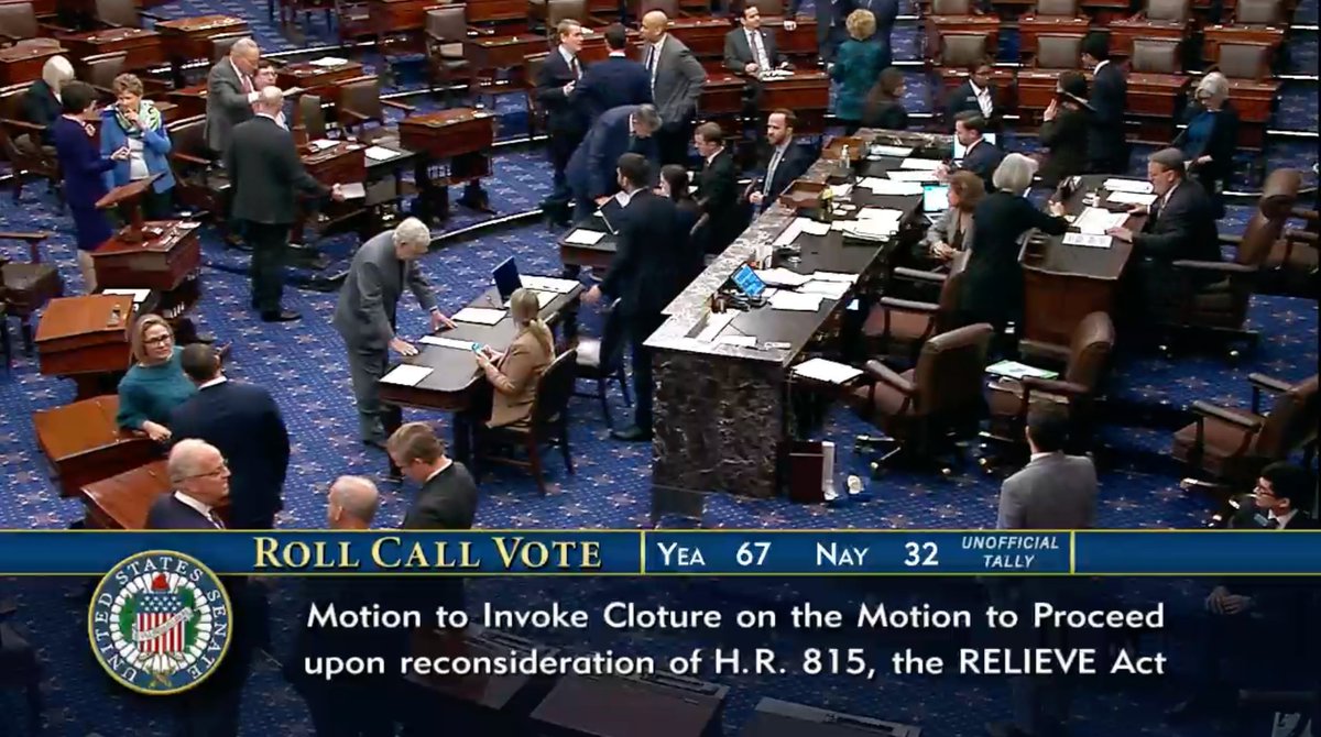 Η Γερουσία των ΗΠΑ υποστηρίζει μια διαδικαστική ψηφοφορία για την προώθηση ενός νομοσχεδίου με βοήθεια για την Ουκρανία, το Ισραήλ και την Ταϊβάν χωρίς τις διατάξεις για τα σύνορα. 67-32 ψήφοι. Αυτό επιτρέπει στη Γερουσία να προχωρήσει στο επόμενο βήμα
