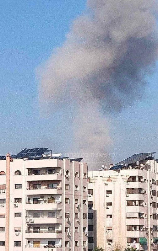 Reports of explosions in Damascus