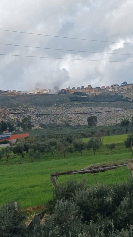 Israeli army artillery fire towards Khiam