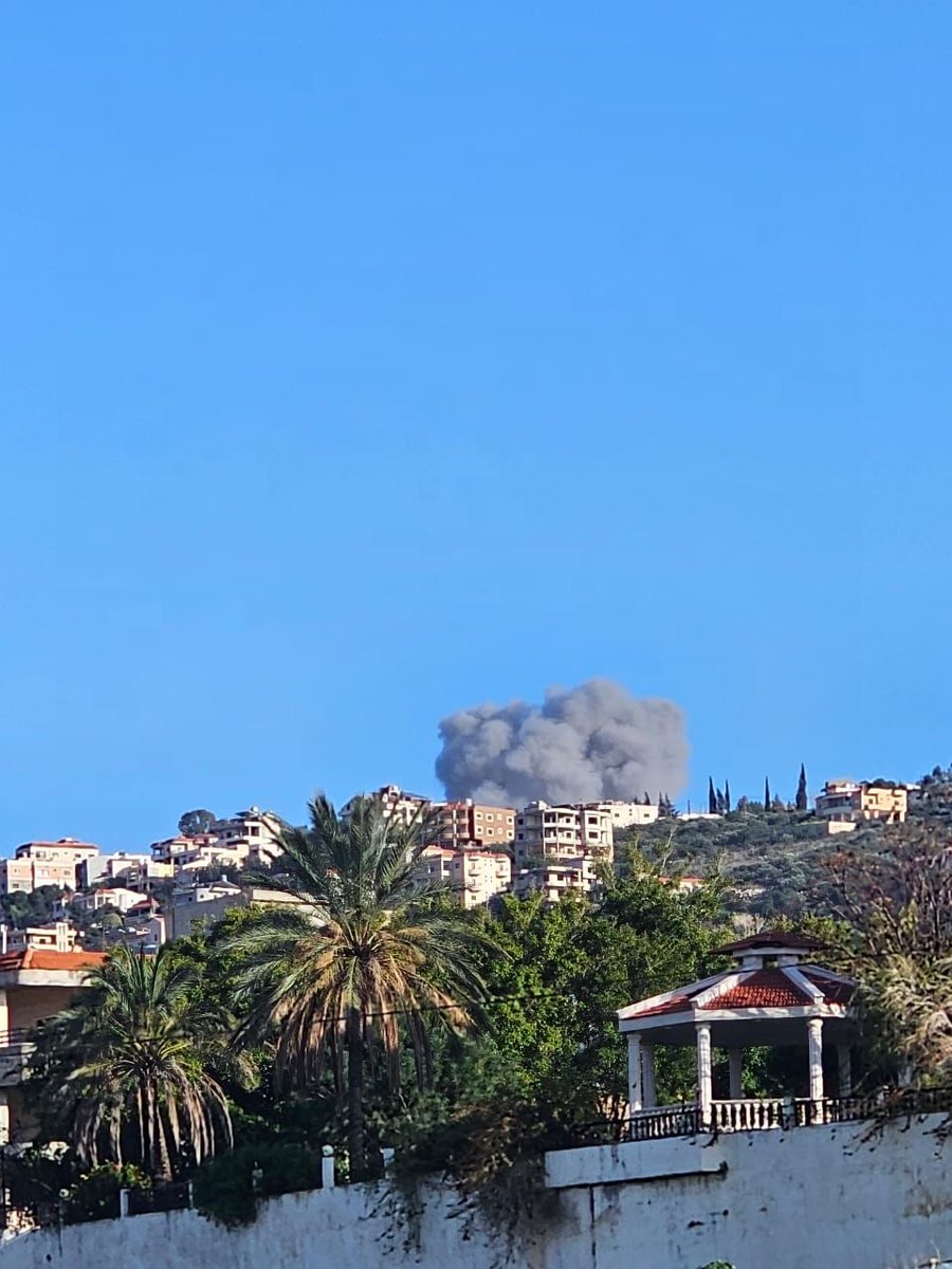 אחרי הירי של חיזבאללה לקריית שמונה תקיפות של צהל בדרום לבנון (זבקין ומג'דל זון)