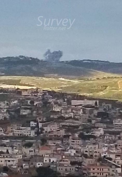 Israeli army air strike in Yaroun