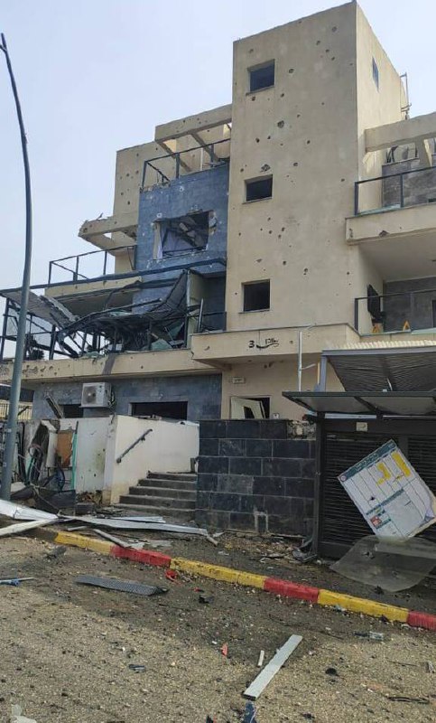 At least 1 impact in Kiryat Shmona
