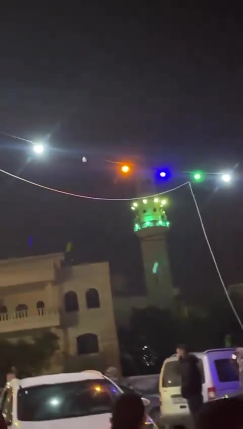 Urgent calls are being broadcast via loudspeakers of mosques in the village of Abu Falah, northeast of Ramallah, urging people to stay on high alert to defend the village against an ongoing Israeli army-backed Israeli settler attack on the village