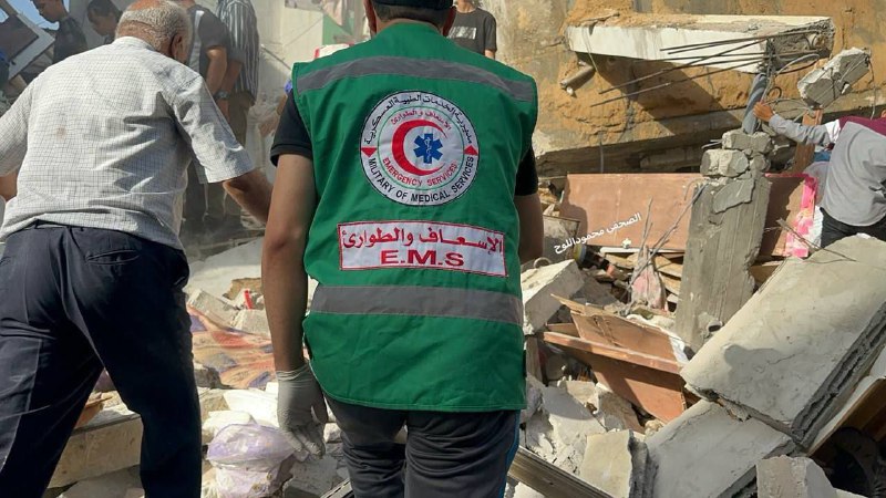 شــهداء وعدد من الإصابات بقصف طائرات  منزلين لعائلتي النجار والخطيب بمخيم البريج وسط القطاع