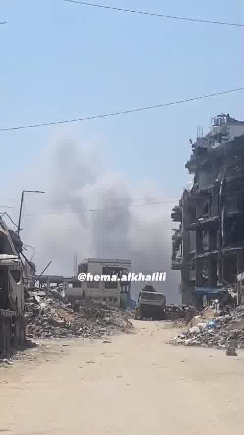Israeli warplanes continue to target the Al-Shujaiya neighborhood, east of Gaza City