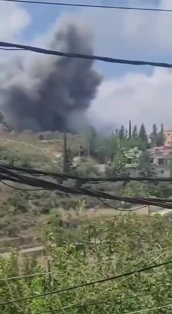 Bombing a site in the town of Maaroub, southern Lebanon