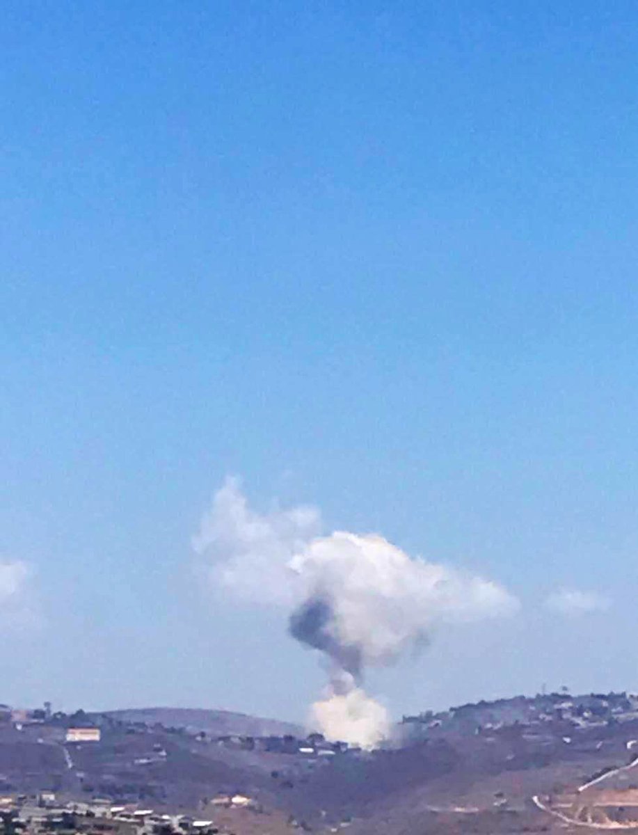 Israeli army artillery towards Dhayra, Yarine