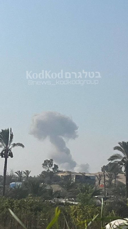 Airstrike in the town of Al Qarara, north of Khan Yunis, central Gaza Strip