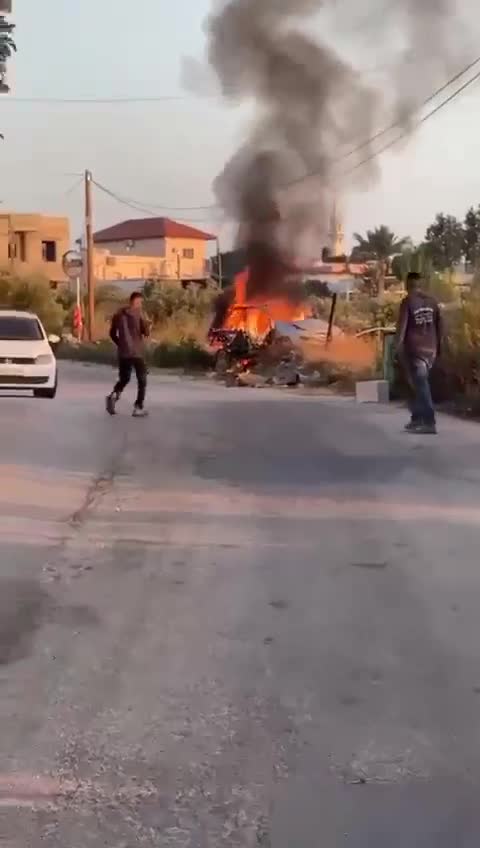 Vehicle struck by an Israeli airstrike in the northern West Bank city of Tulkarm. The Israeli army says it targeted a terorrist cell in the car