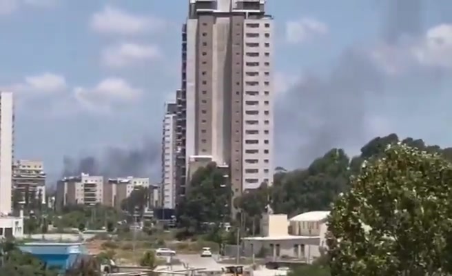 רונן מרלי ראש עיריית נהריה: כמה כלי טיס חדרו. יש פגיעה סמוך לעיר והתקבל דיווח על נפגעים.  מדינת ישראל צריכה להחליט שדין נהריה כדין ביירות   תיעוד הפגיעות