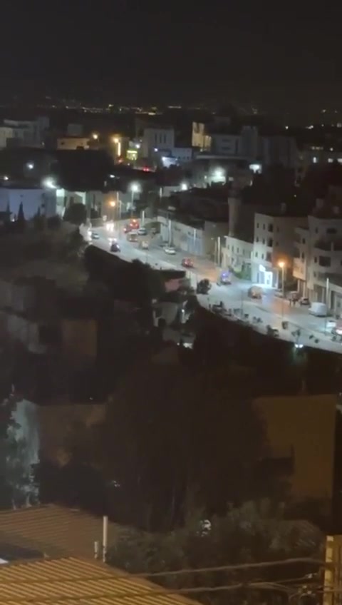 Large Israeli security forces operation at the site of the car explosion in the city of Hebron