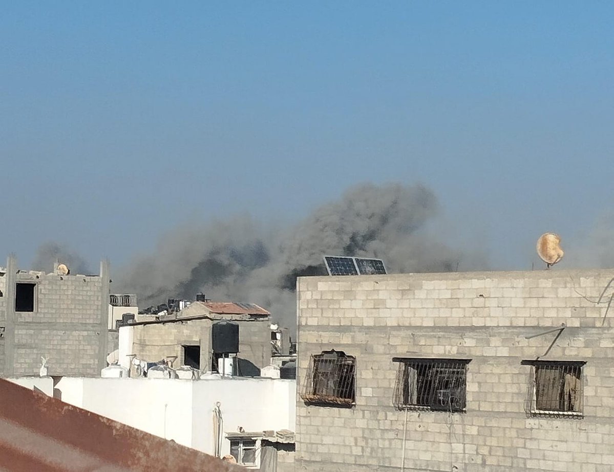 Frappe aérienne sur le quartier de Shuja'iyya à l'est de la ville de Gaza