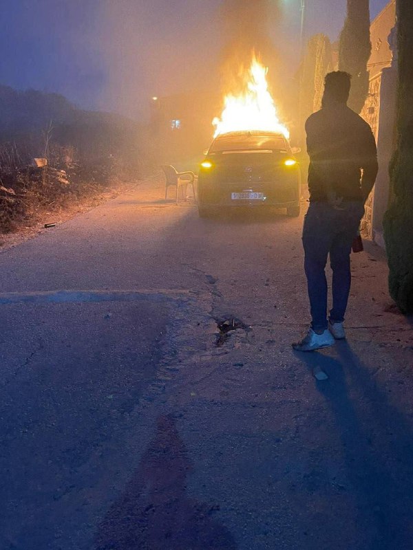 The Palestinians report about 100 Jews who entered the village of Kafr Git near Kalkaliya, set fire to 4 houses and 6 vehicles. Clashes developed there, during which a Palestinian was reported killed. The details are under review.