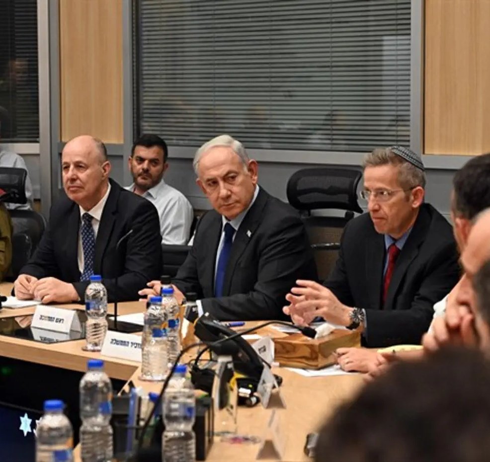 Netanyahu knows that there is going to be a regional crisis if there is no deal, he said that in the closed rooms this is what reported this morning from sources familiar with the negotiations