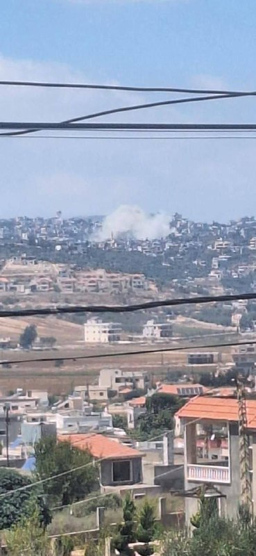 Frappe aérienne de l'armée israélienne à Ayta Ash Shab