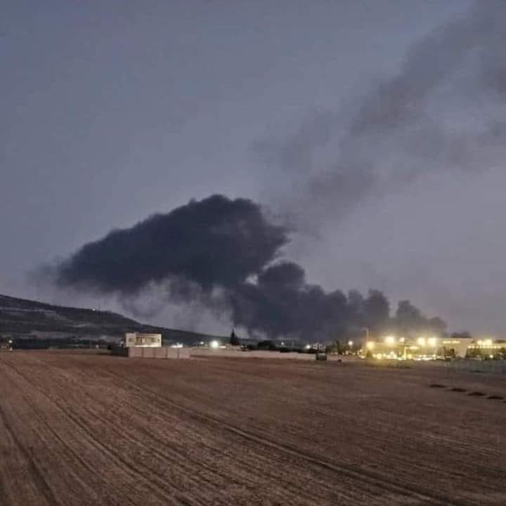 Syria: 4 areas were bombed tonight by Israel. Area of Um Haratheen in West Homs: probably an air defense position. 3 strikes in Hama countryside which targeted the 47th Brigade (biggest explosion, see video) in the South Mounts and area of Khattab (North-West of Hama-city)