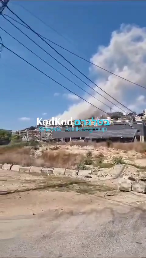 Ataque aéreo em Zebdine, perto de Nabatiyeh, sul do Líbano