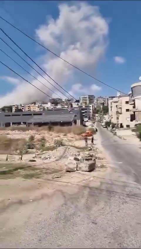 Un raid a ciblé le quartier Kassar Zaatar de la ville de Nabatieh sur la route principale menant à Zebdine